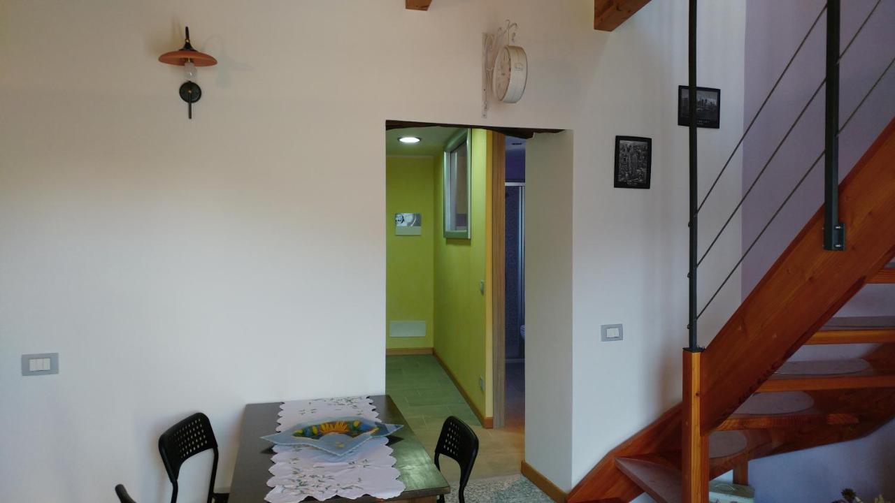 La Casa Delle Fate Villa Cremia ภายนอก รูปภาพ