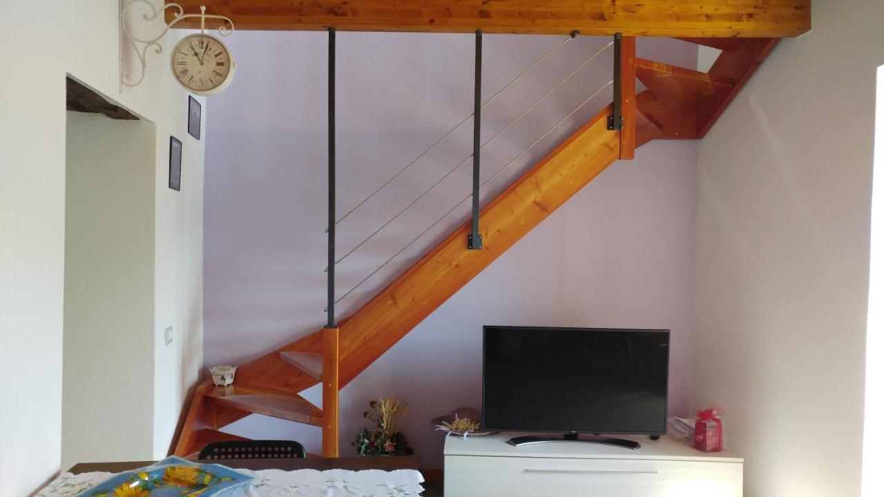 La Casa Delle Fate Villa Cremia ภายนอก รูปภาพ